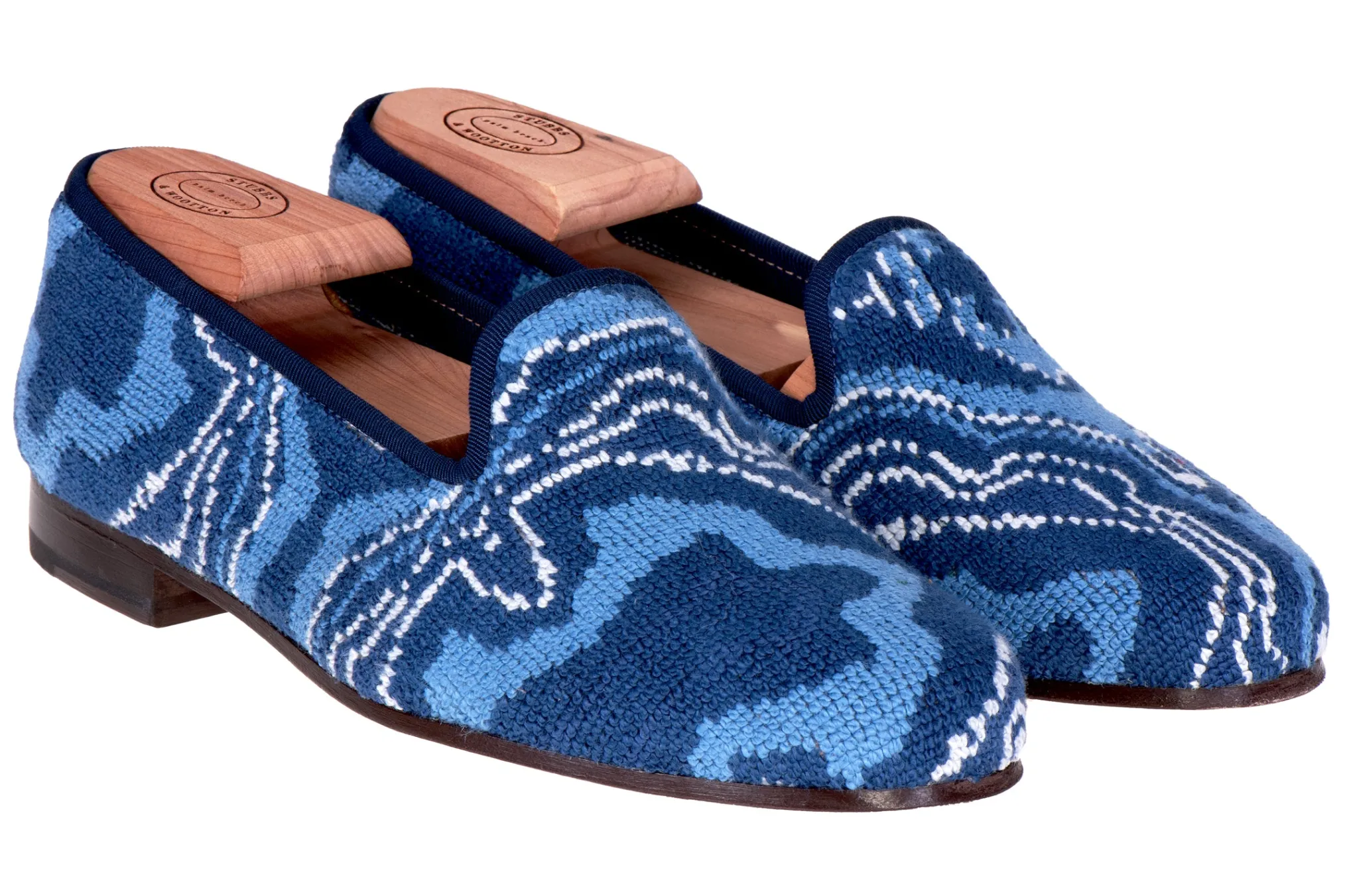 Lazurite Needlepoint Slipper (Men)