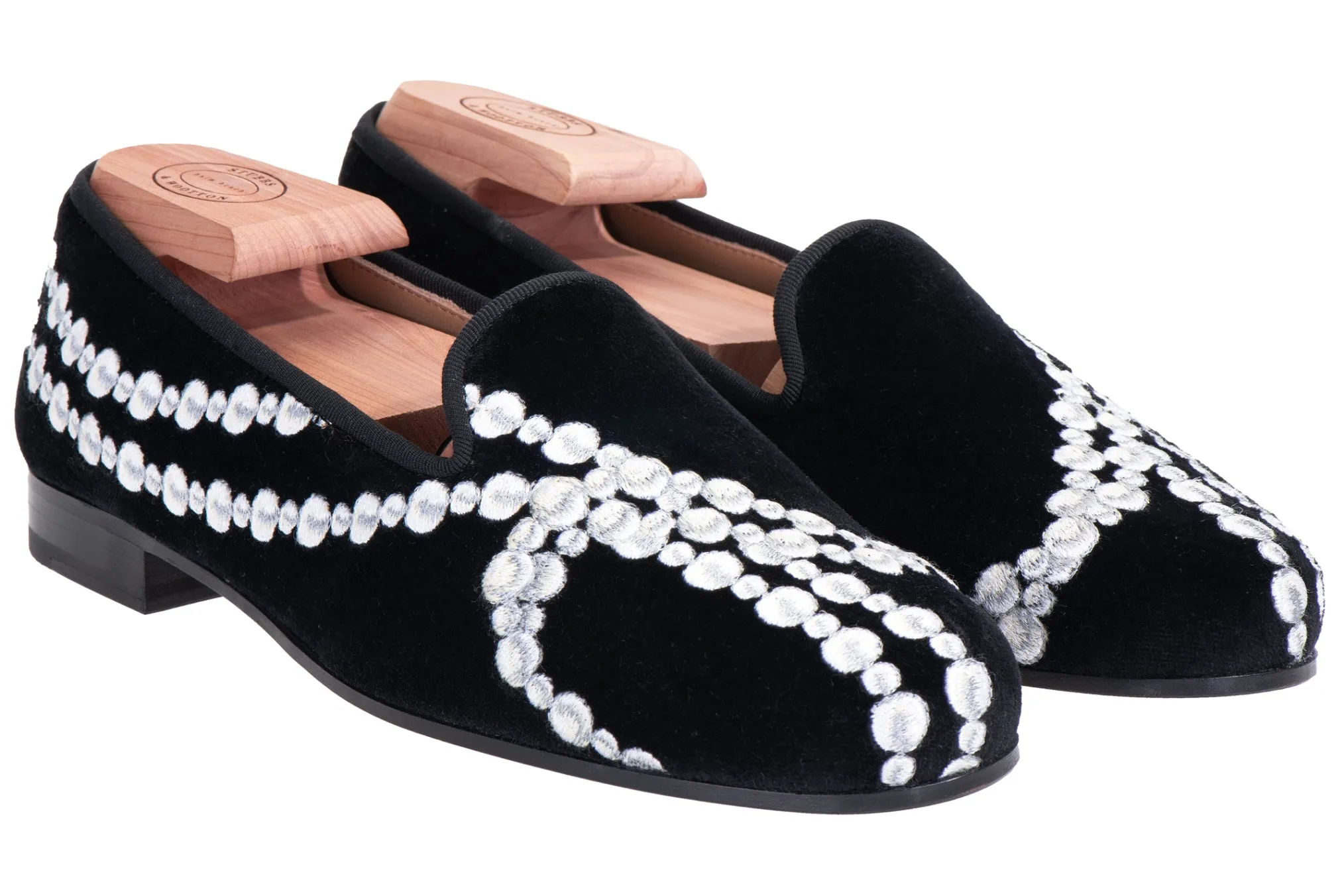 Pearls Noir Private Stock (Women)